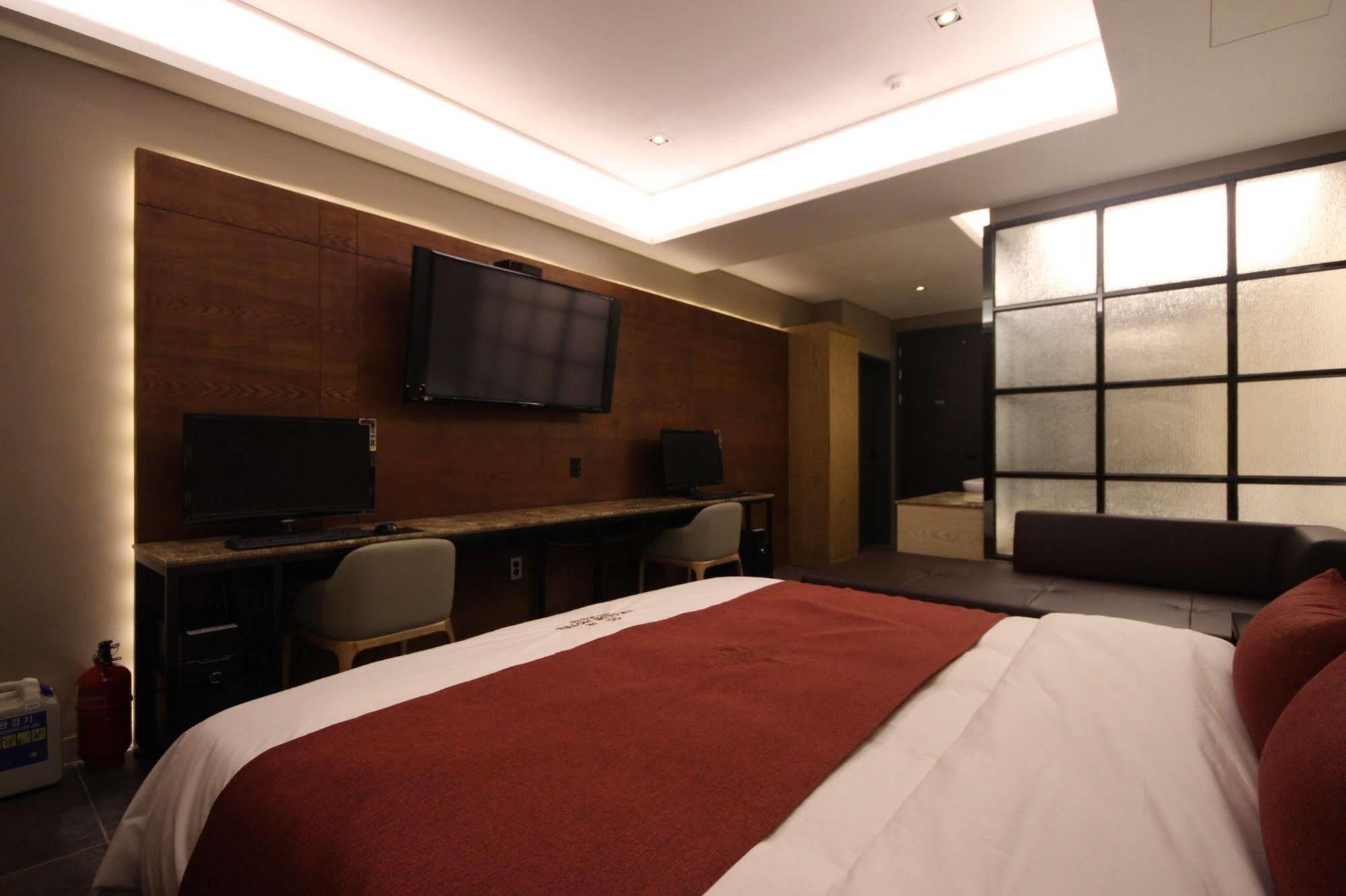 The Club Hotel Seomyeon Pusan Exteriér fotografie